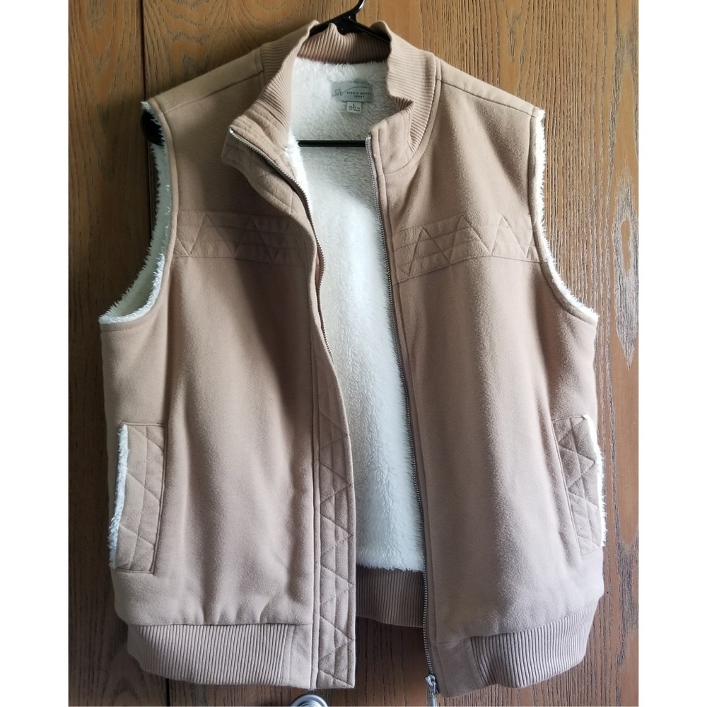 Tan Zip Up Vest